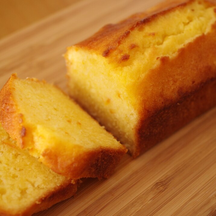 パウンド生地の簡単しっとりオレンジケーキ レシピ 作り方 By めろんぱんママ めろんカフェ 楽天レシピ